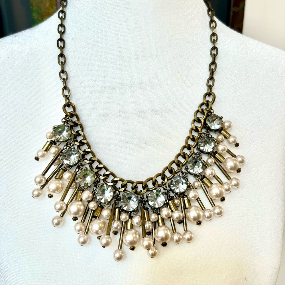Pearl statement necklace